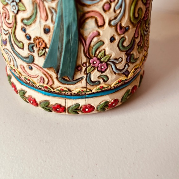 Jim Shore Heartwood Creek "New Beginnings" Angel Figurine 2003 #C117674 - Picture 5 of 8